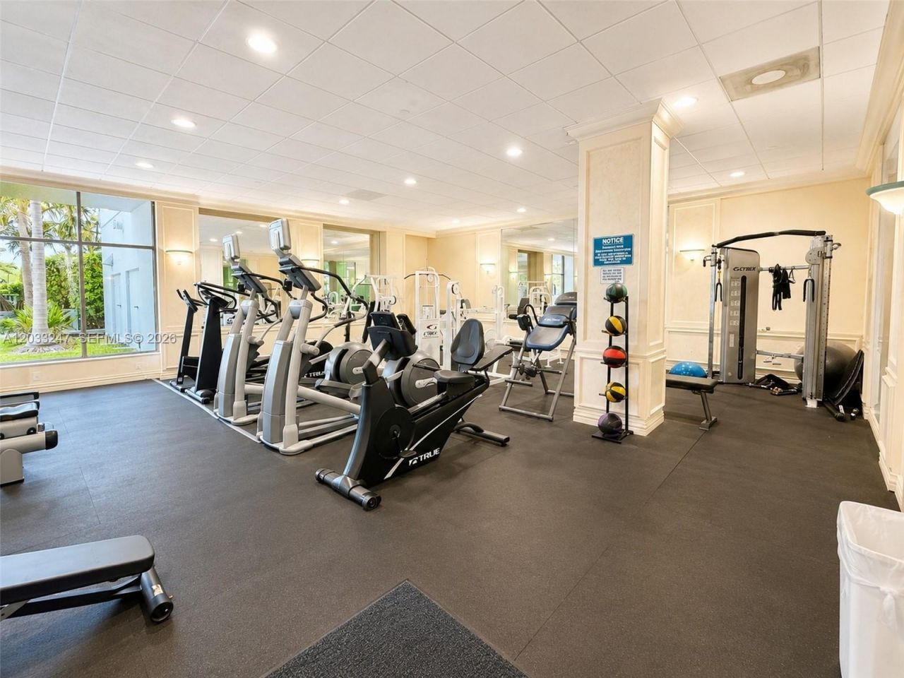 5700 Collins Ave , Unit 3A, Miami Beach, FL 33140 Photo