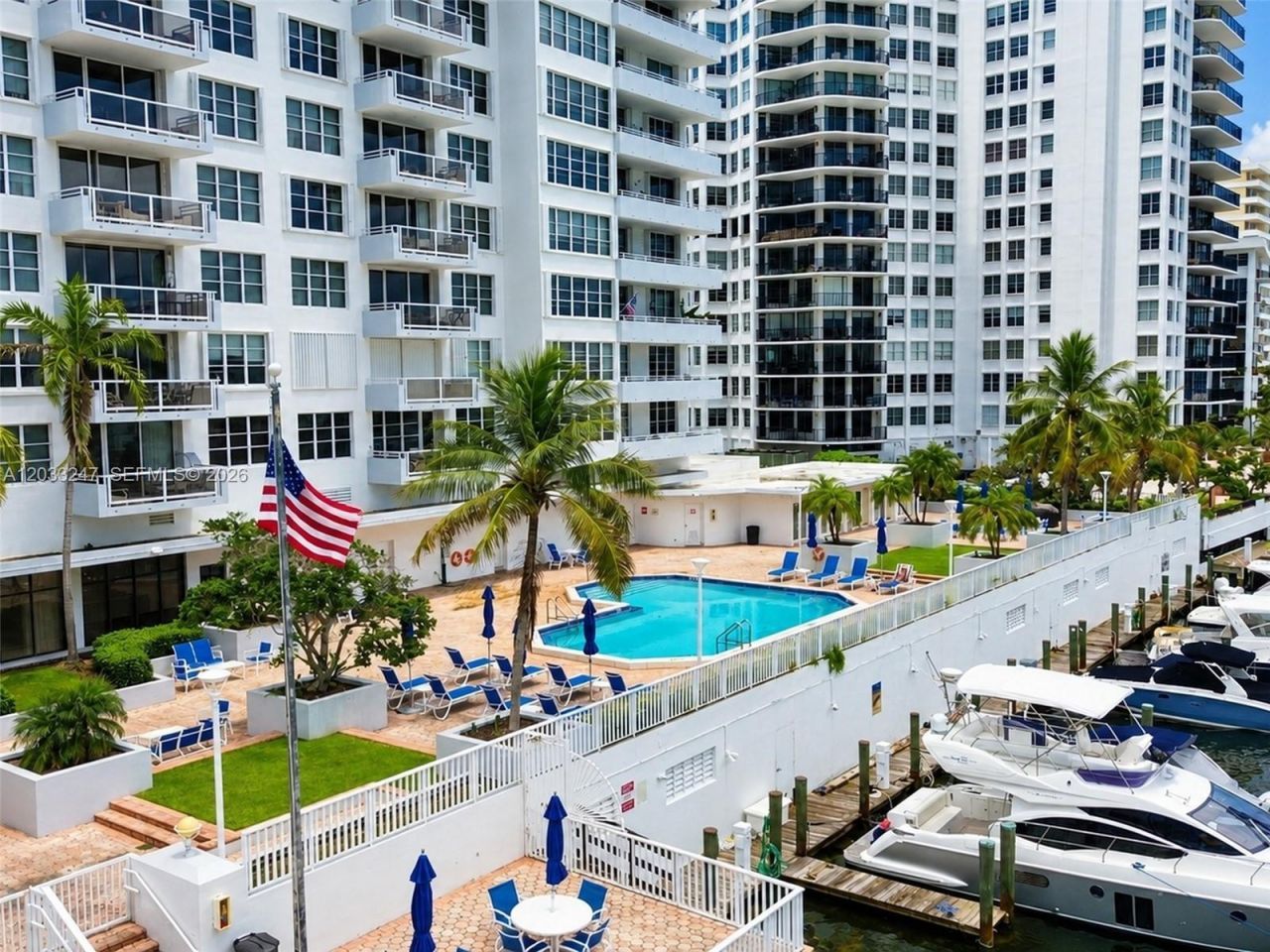 5700 Collins Ave , Unit 3A, Miami Beach, FL 33140 Photo