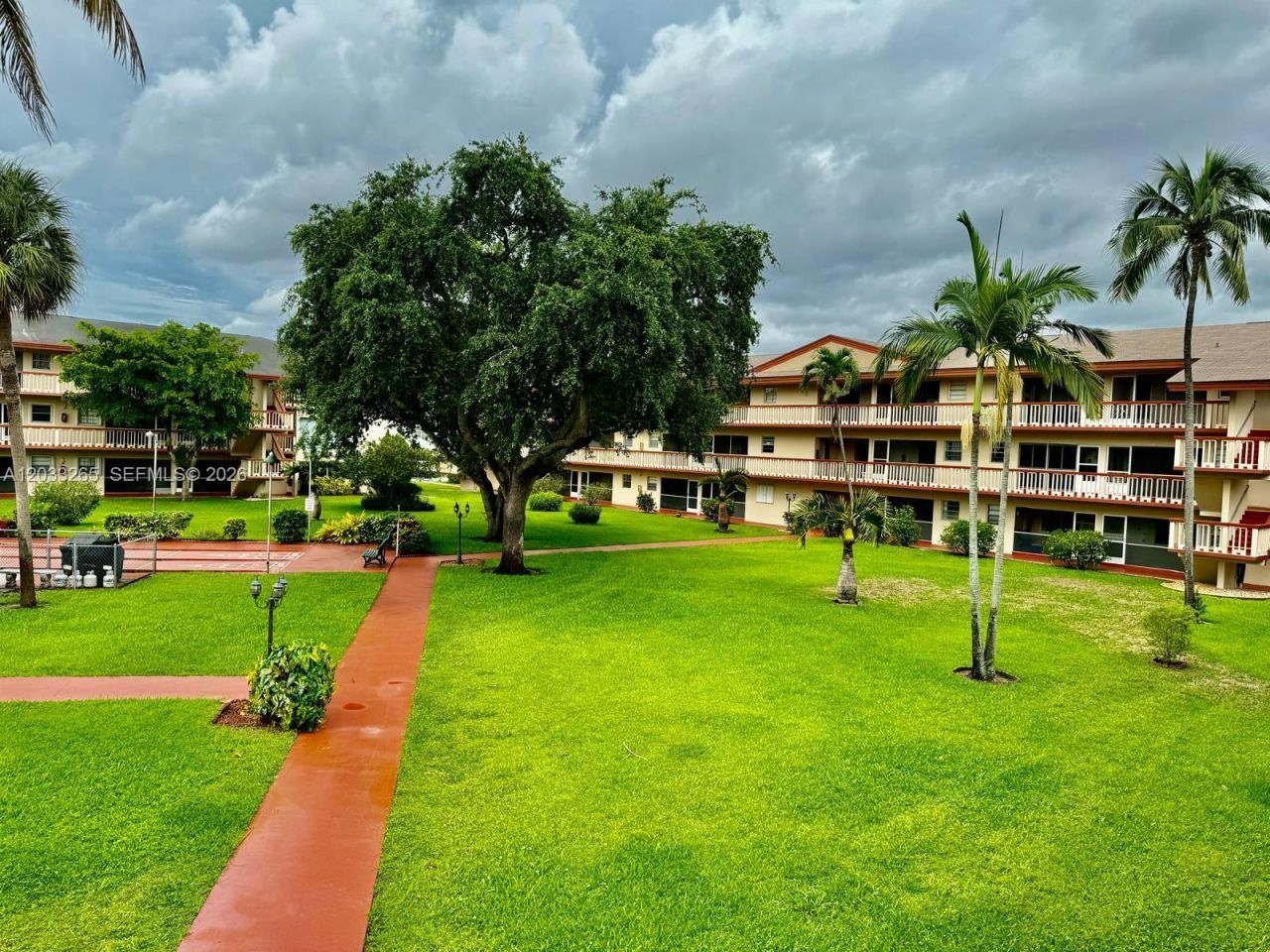5300 Washington St , Unit H236, Hollywood, FL 33021 Photo