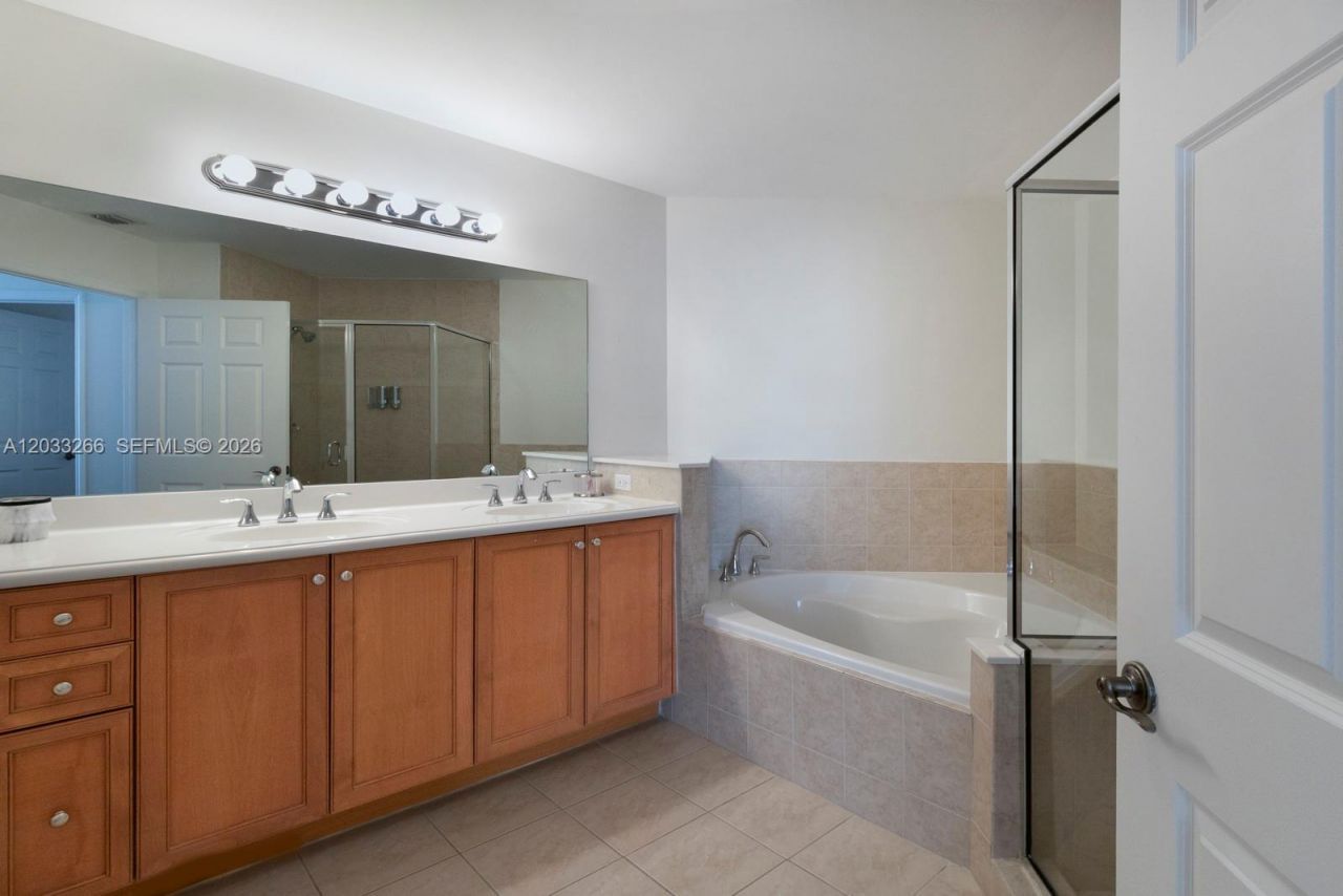 8395 SW 73rd Ave , Unit 503, Miami, FL 33143 Photo