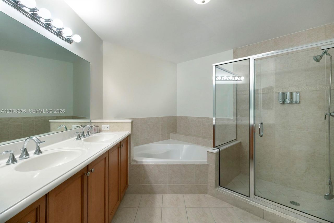 8395 SW 73rd Ave , Unit 503, Miami, FL 33143 Photo