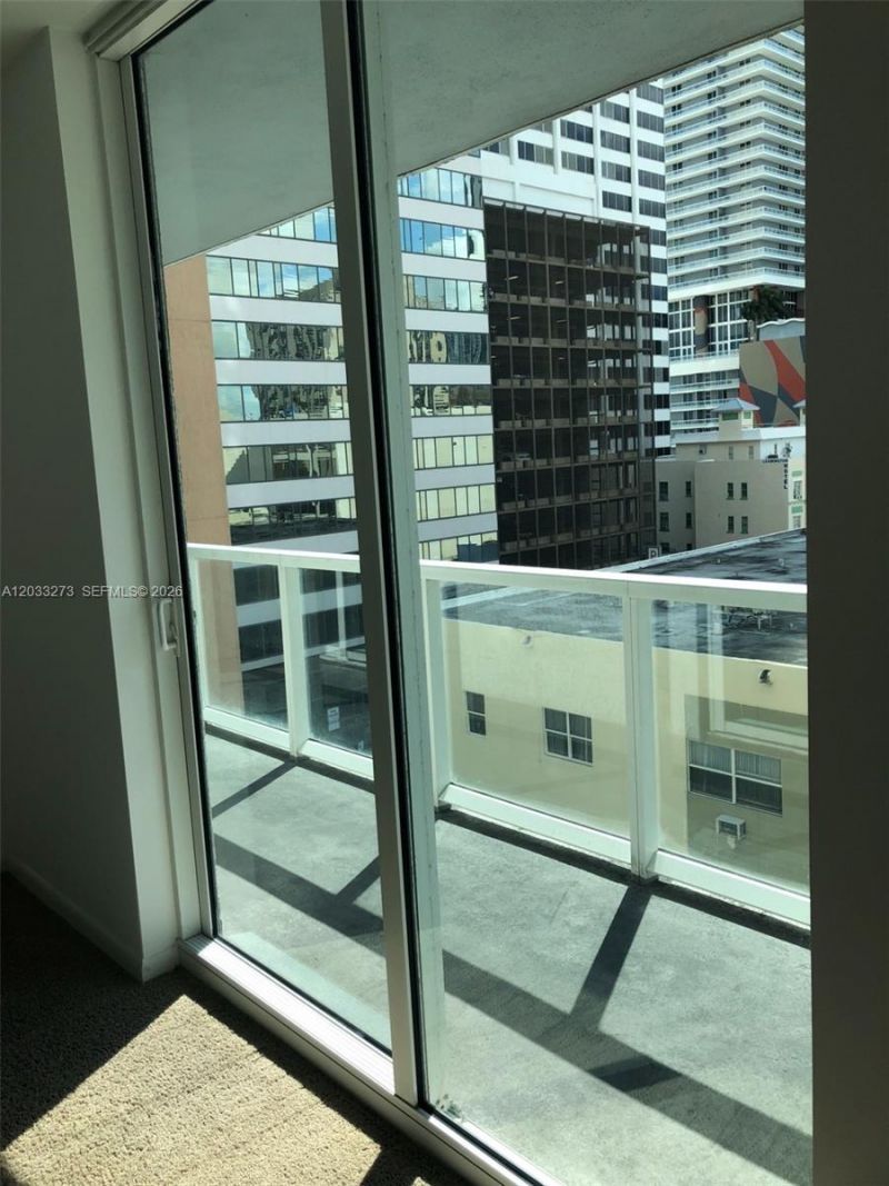253 NE 2nd St , Unit 509, Miami, FL 33132 Photo