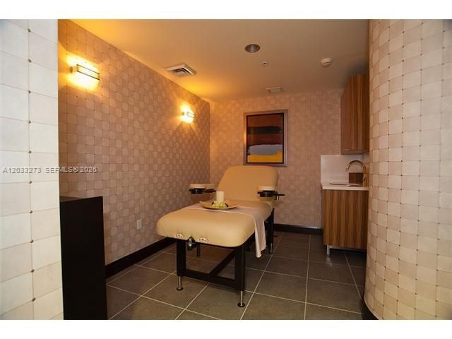 253 NE 2nd St , Unit 509, Miami, FL 33132 Photo