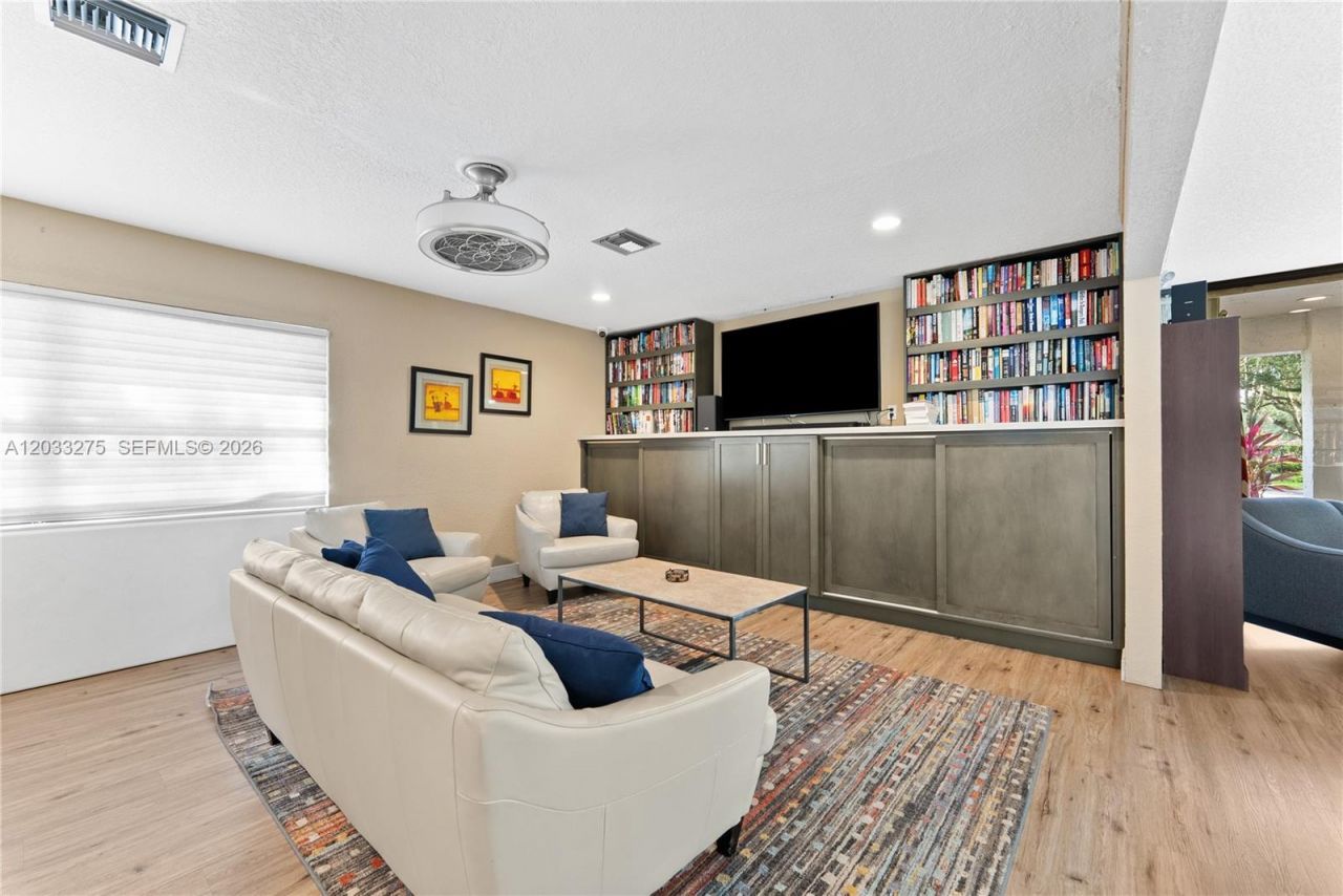 4148 N Palm Forest Dr N , Delray Beach, FL 33445 Photo