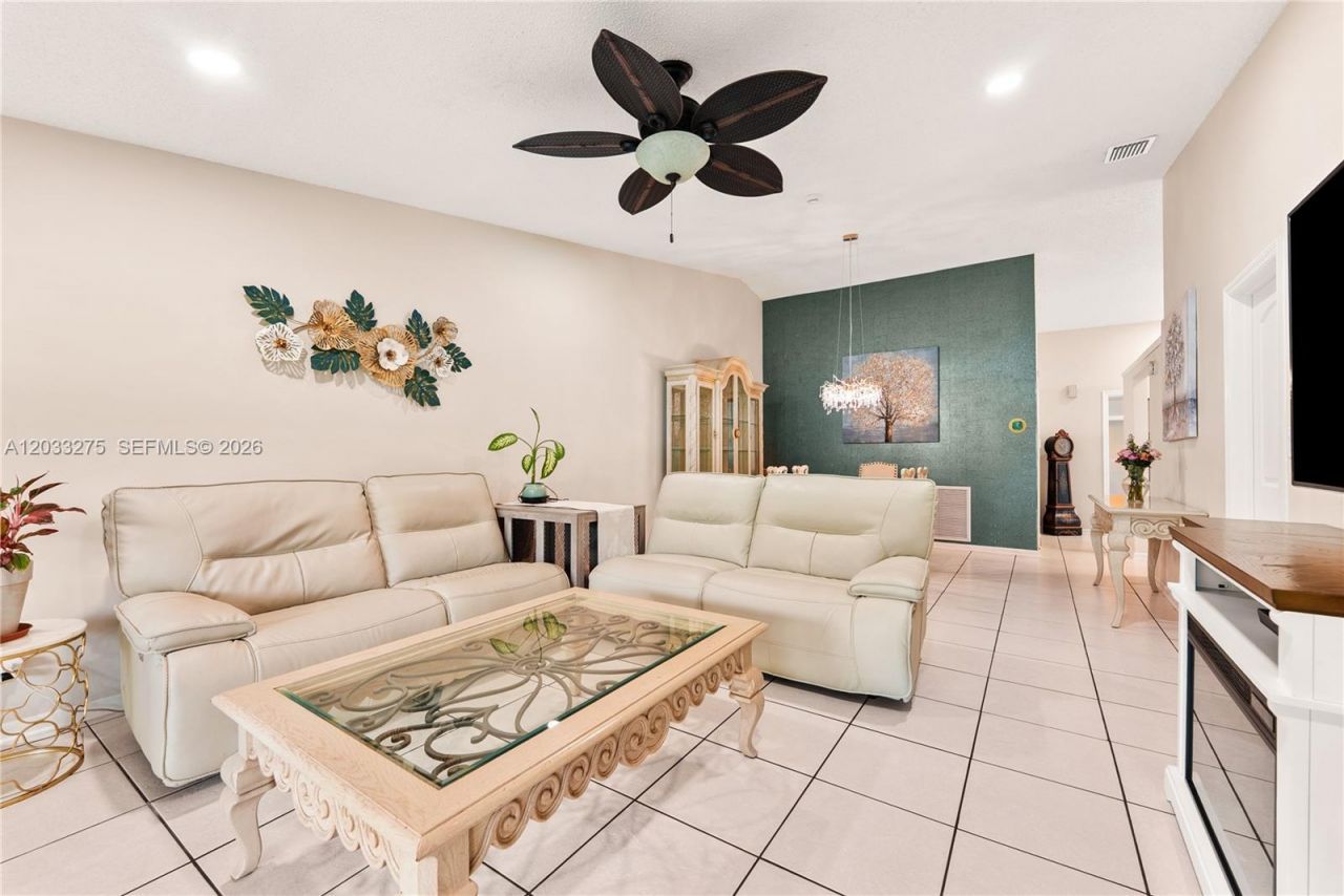 4148 N Palm Forest Dr N , Delray Beach, FL 33445 Photo