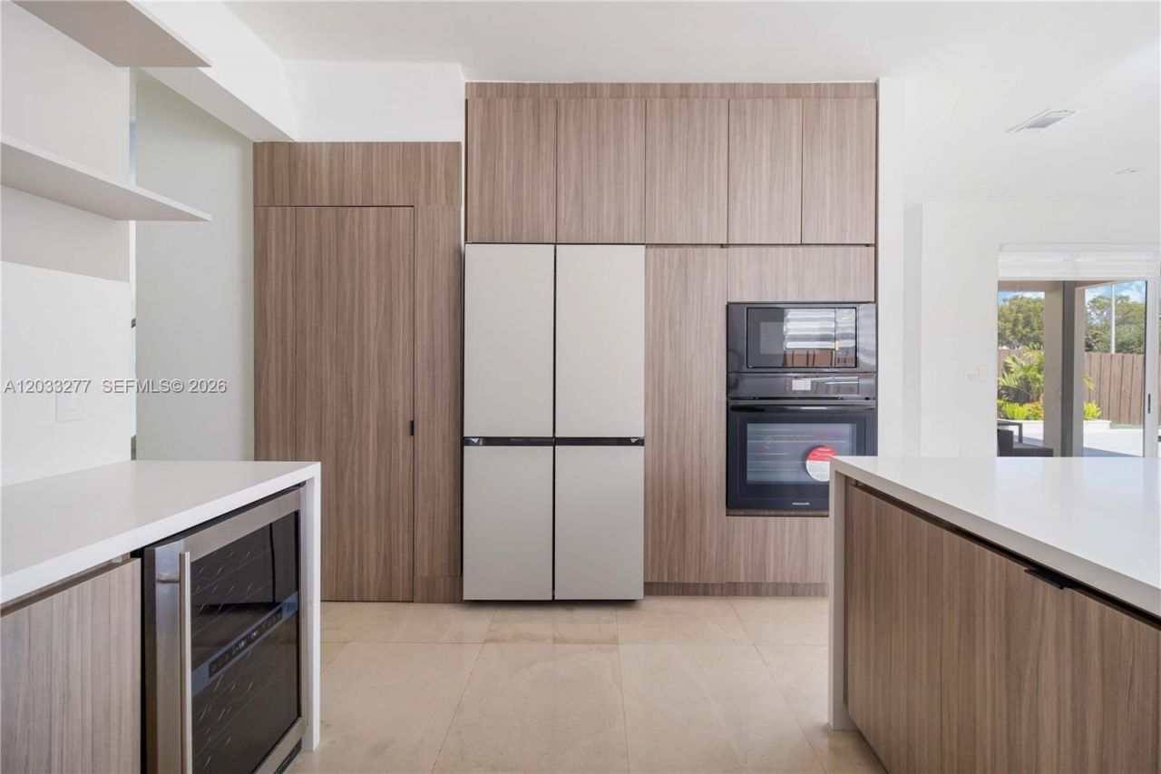8551 NW 110th Ave , Unit 8551, Doral, FL 33178 Photo