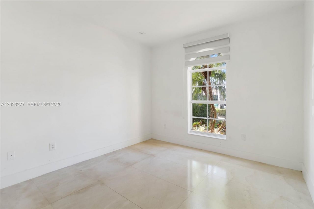 8551 NW 110th Ave , Unit 8551, Doral, FL 33178 Photo