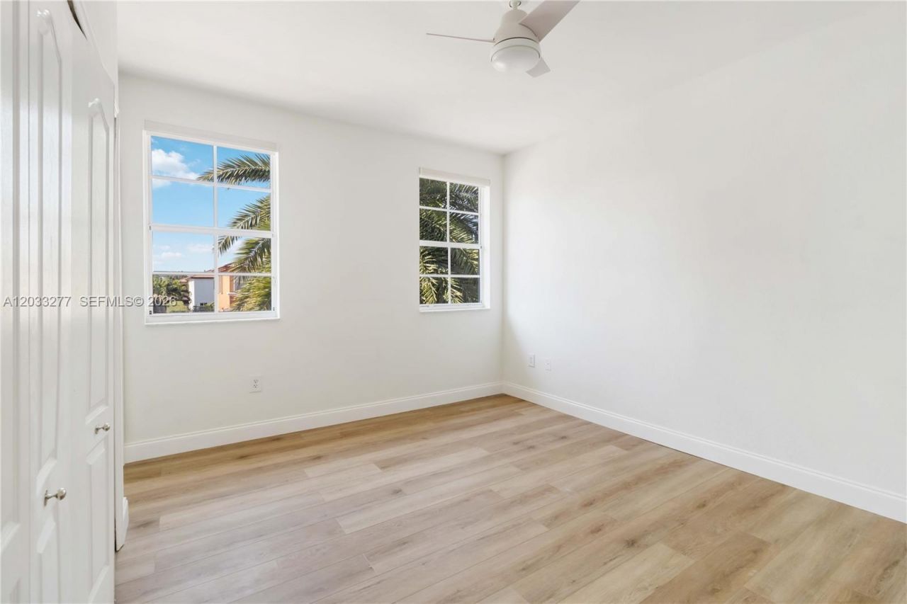 8551 NW 110th Ave , Unit 8551, Doral, FL 33178 Photo