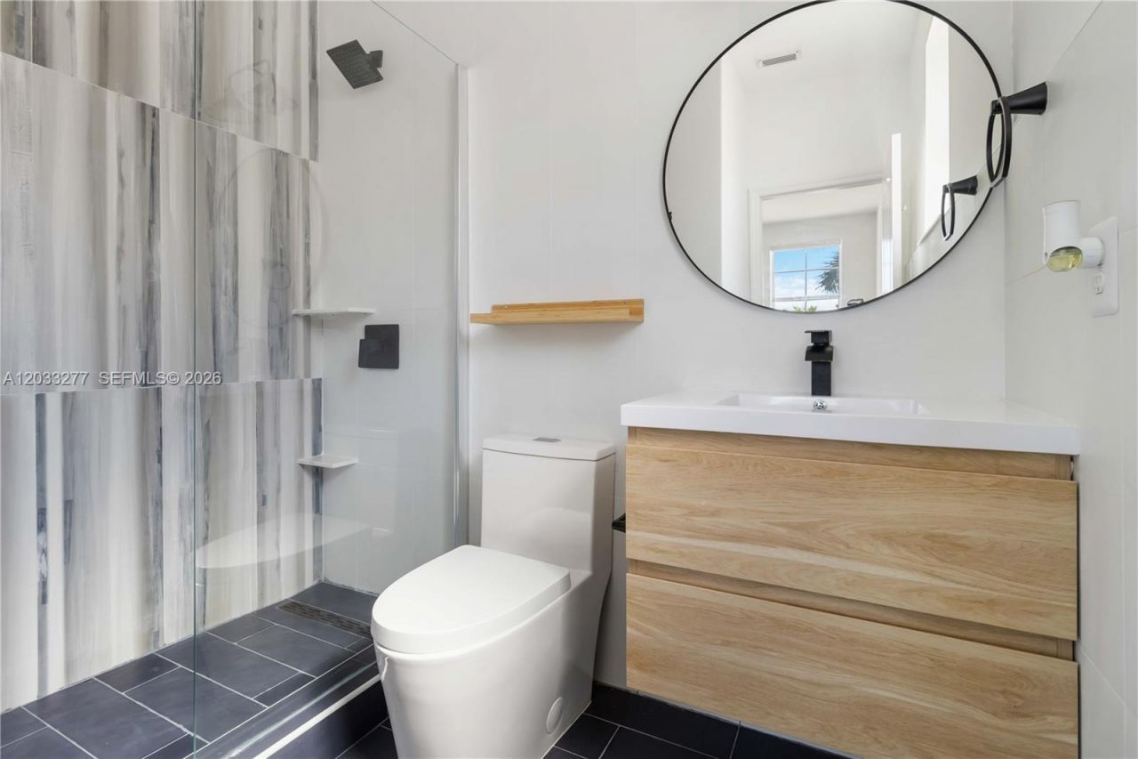 8551 NW 110th Ave , Unit 8551, Doral, FL 33178 Photo