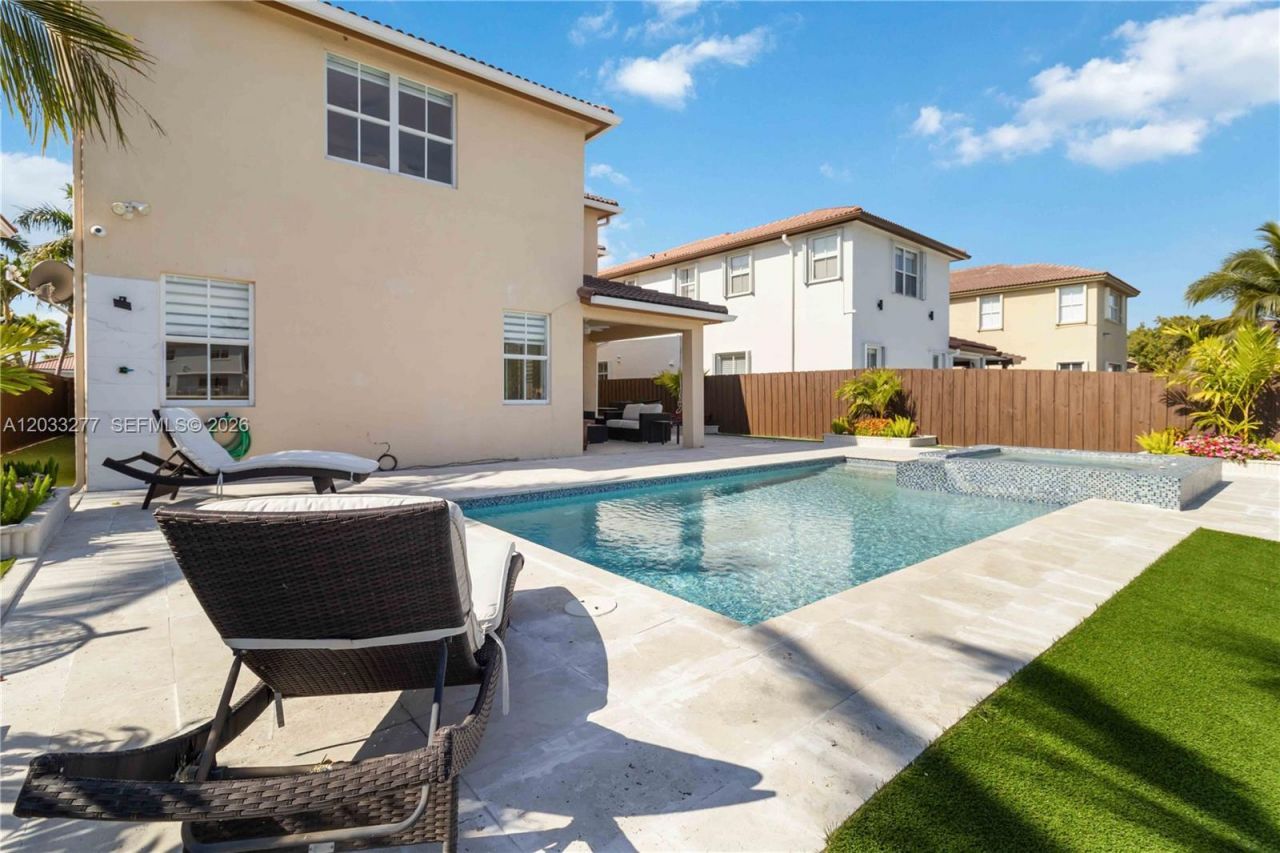 8551 NW 110th Ave , Unit 8551, Doral, FL 33178 Photo