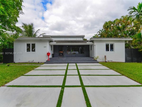 1209 NE 96th St , Unit 1209, Miami Shores, FL 33138