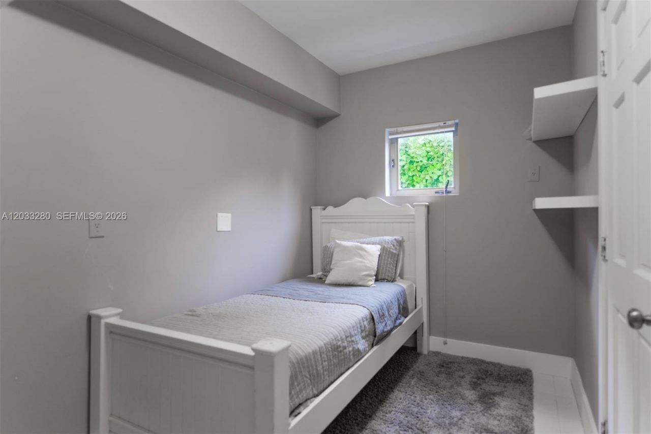 1209 NE 96th St , Unit 1209, Miami Shores, FL 33138 Photo