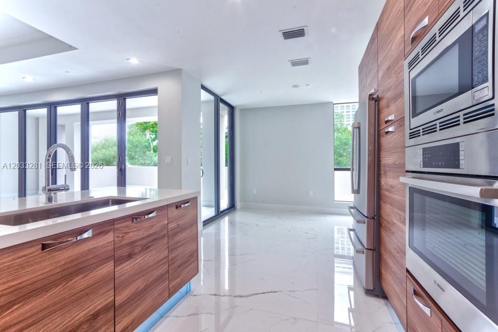 718 Valencia Ave , Unit 202, Coral Gables, FL 33134 Photo
