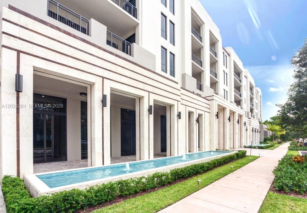 718 Valencia Ave , Unit 202, Coral Gables, FL 33134 Photo
