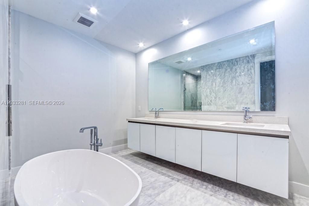 718 Valencia Ave , Unit 202, Coral Gables, FL 33134 Photo