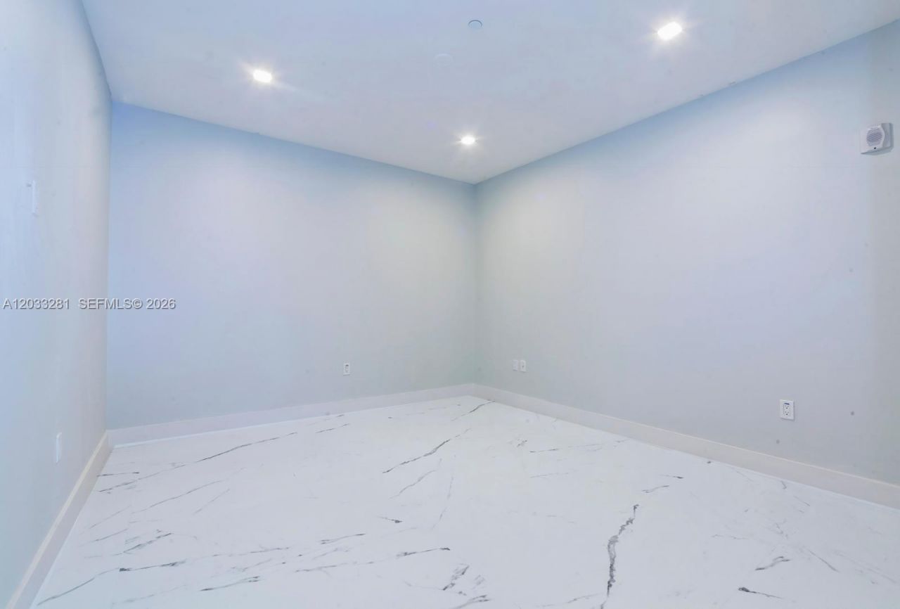 718 Valencia Ave , Unit 202, Coral Gables, FL 33134 Photo