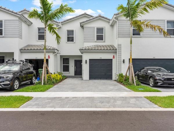 106 SW 184th Pl , Unit 106, Pembroke Pines, FL 33029