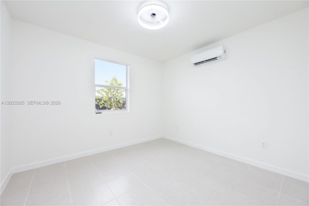 18690 SW 136th Ct , Unit 3, Miami, FL 33177 Photo