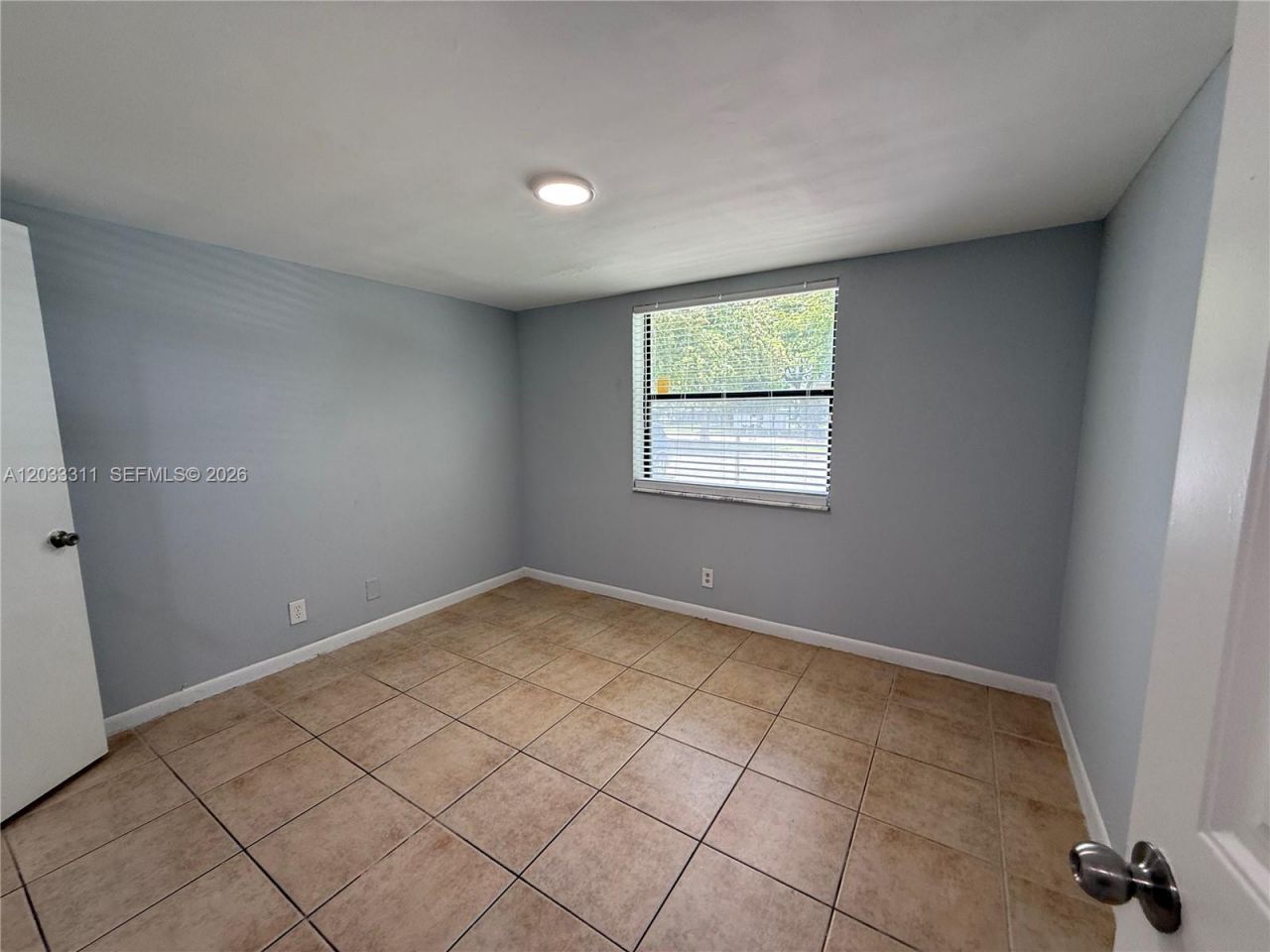 4885 Lake Arjaro Dr, Unit 4869, West Palm Beach, FL 33407 Photo
