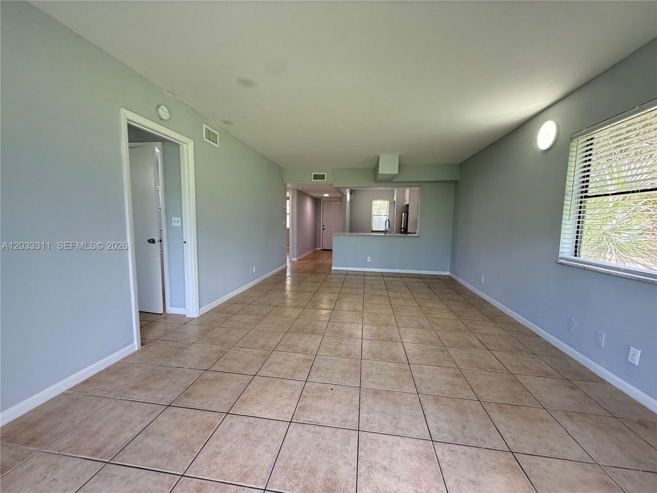 4885 Lake Arjaro Dr, Unit 4869, West Palm Beach, FL 33407 Photo