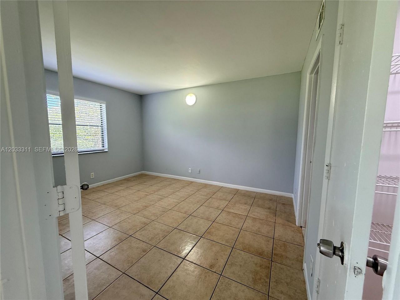 4885 Lake Arjaro Dr, Unit 4869, West Palm Beach, FL 33407 Photo