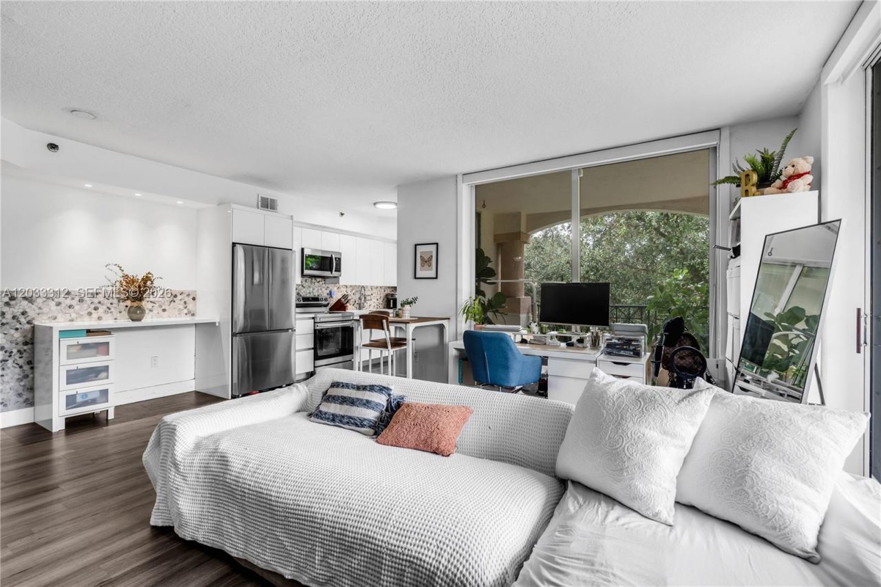 1834 Brickell Ave , Unit 33, Miami, FL 33129 Photo