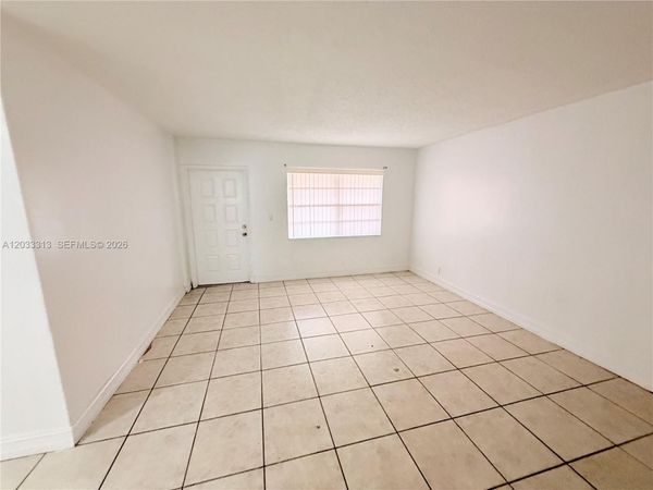 4160 NW 21st St , Unit 124D, Lauderhill, FL 33313