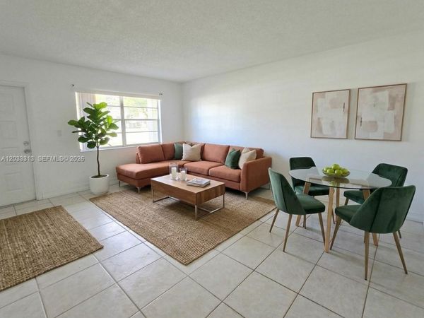 4160 NW 21st St, Unit 124D, Lauderhill, FL 33313