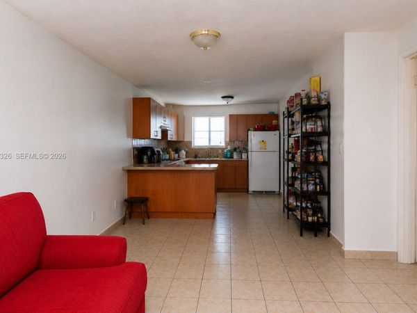 6215 W 22nd Ct , Unit 15, Hialeah, FL 33016