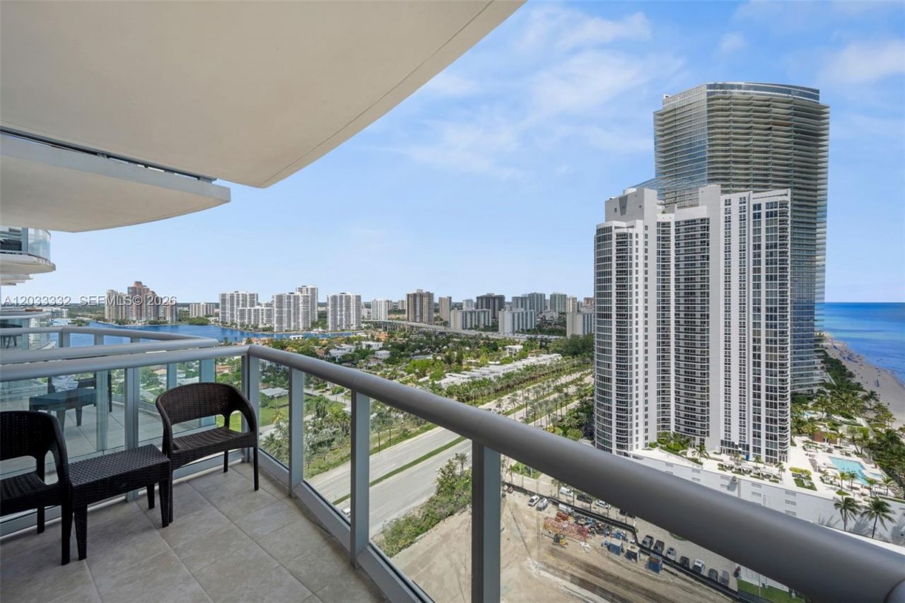 18683 Collins Ave , Unit 2503, Sunny Isles Beach, FL 33160 Photo