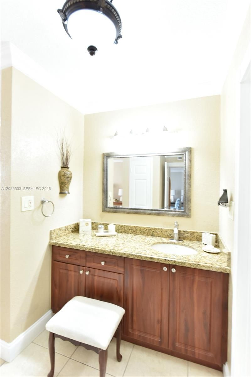 9225 Collins Ave , Unit 1206, Surfside, FL 33154 Photo