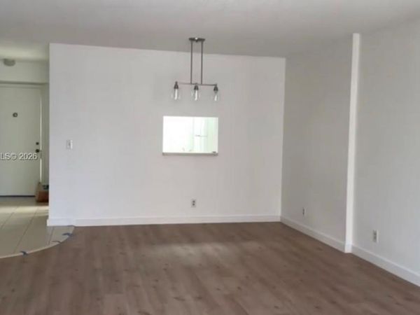 201 SE 11th Ter , Unit 302, Dania Beach, FL 33004