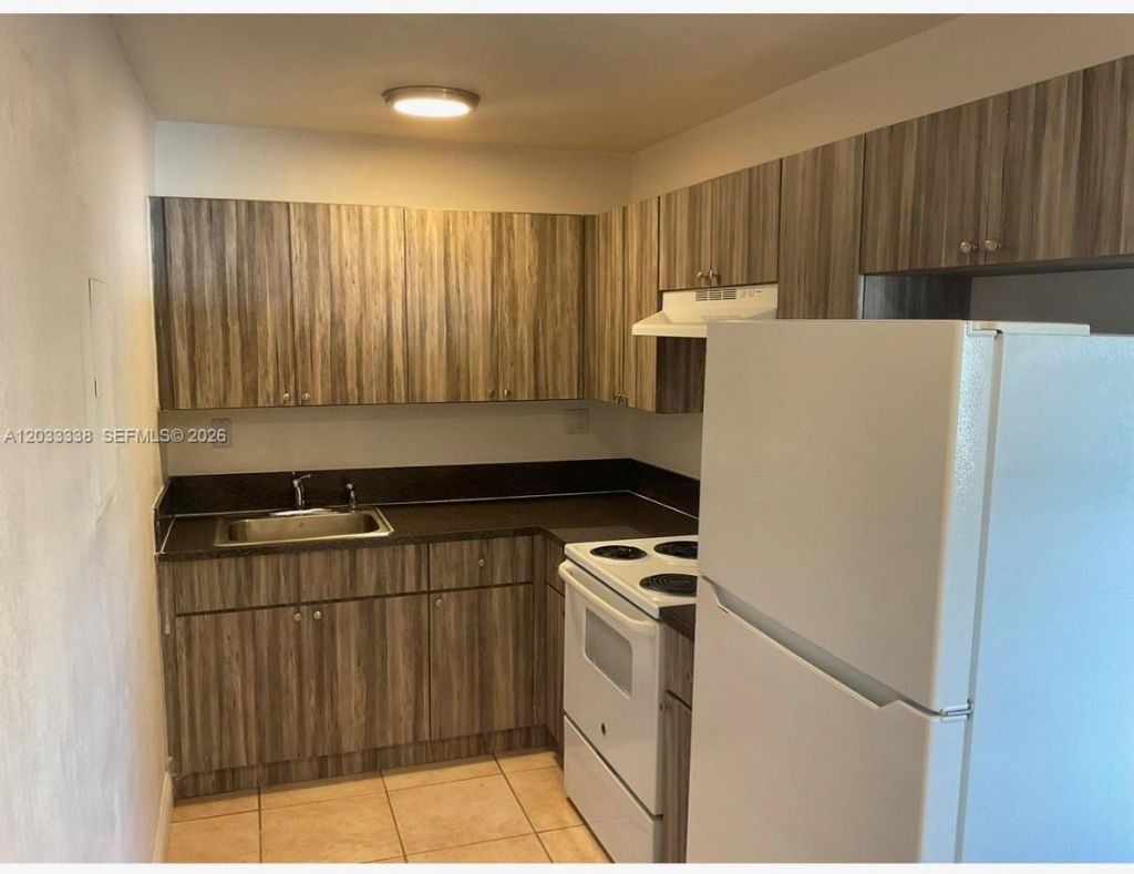 6780 SW 44th St , Unit 2, Miami, FL 33155 Photo