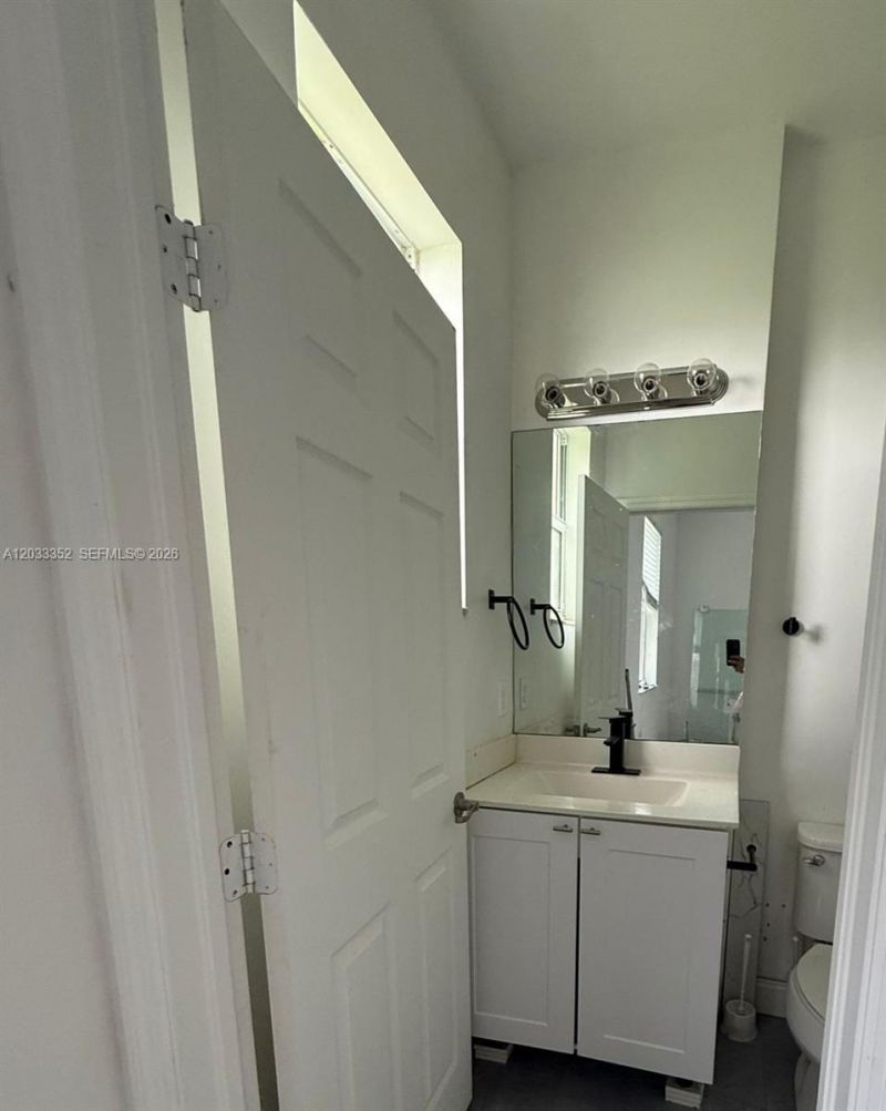2819 SE 1st Dr , Unit 9, Homestead, FL 33033 Photo