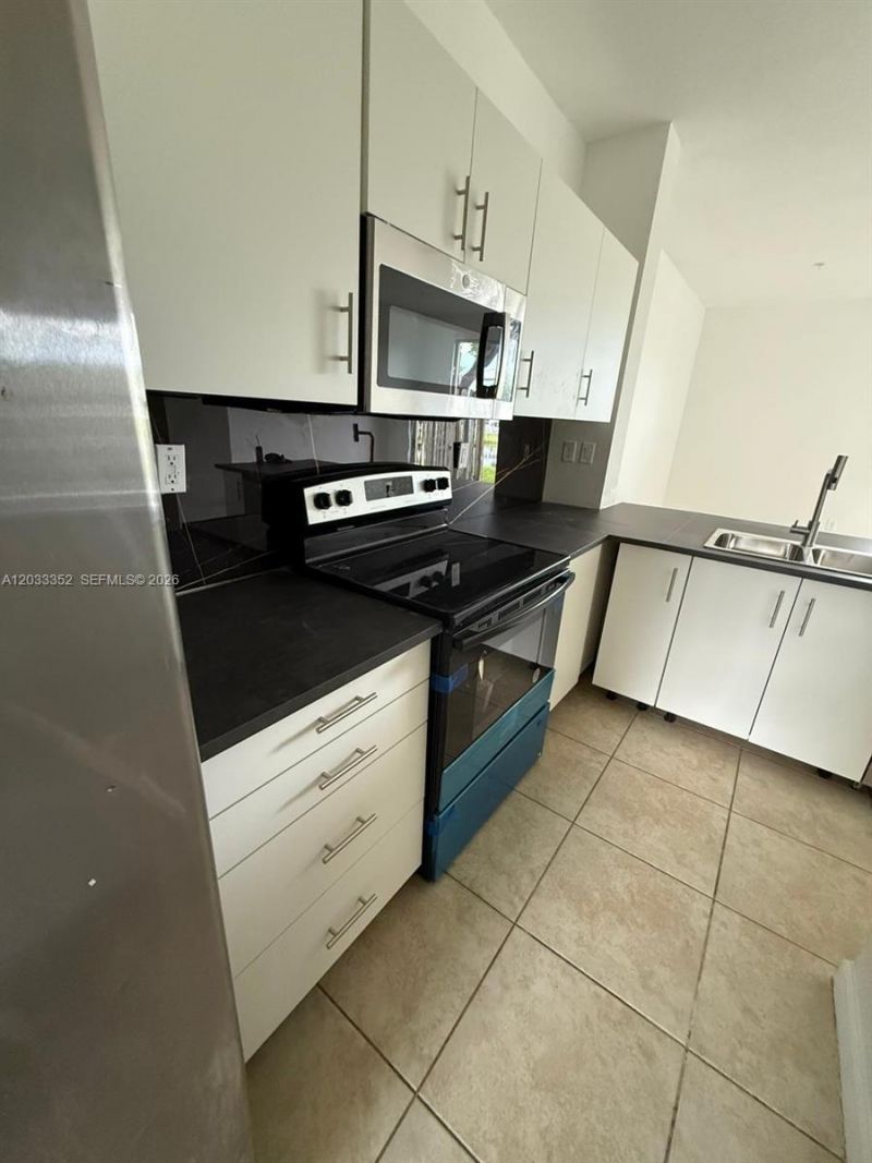 2819 SE 1st Dr , Unit 9, Homestead, FL 33033 Photo