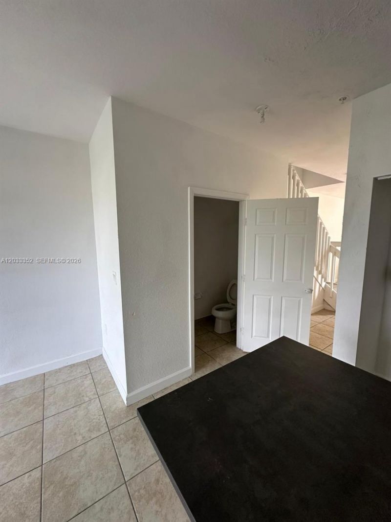 2819 SE 1st Dr , Unit 9, Homestead, FL 33033 Photo