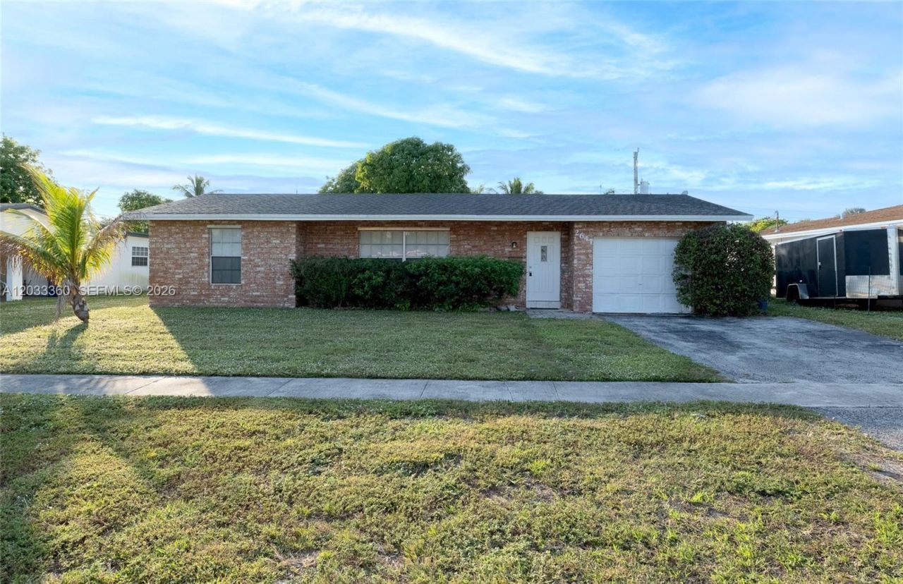 2641 NW 44th Ave , Lauderhill, FL 33313 Photo