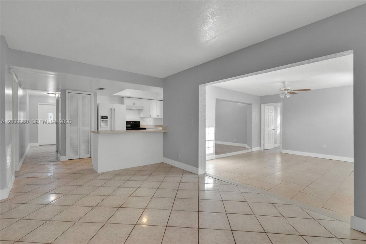2641 NW 44th Ave , Lauderhill, FL 33313 Photo