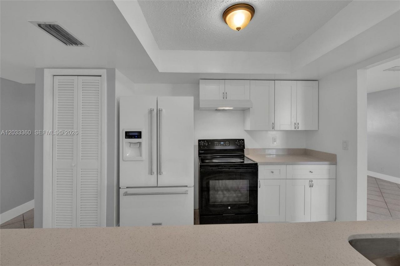 2641 NW 44th Ave , Lauderhill, FL 33313 Photo