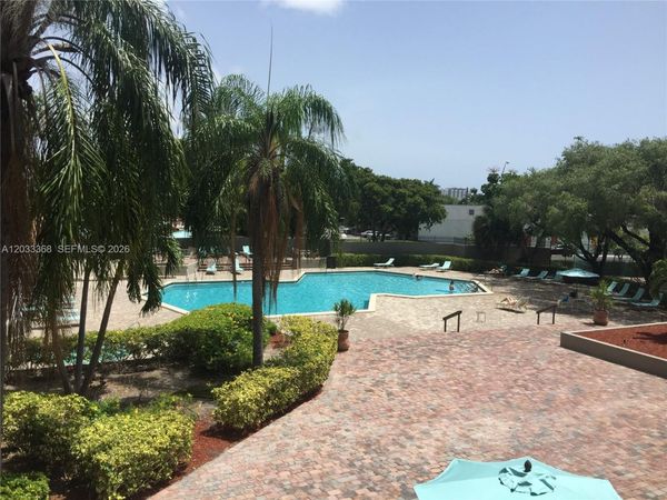 1470 NE 123rd St, Unit A712, North Miami, FL 33161