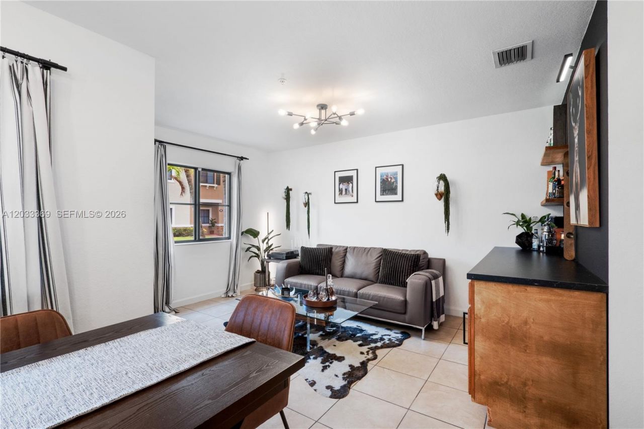 22411 SW 88th Pl , Unit 3-26, Cutler Bay, FL 33190 Photo