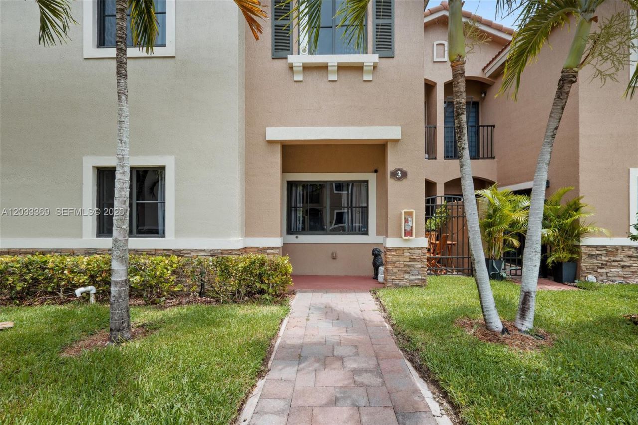 22411 SW 88th Pl , Unit 3-26, Cutler Bay, FL 33190 Photo