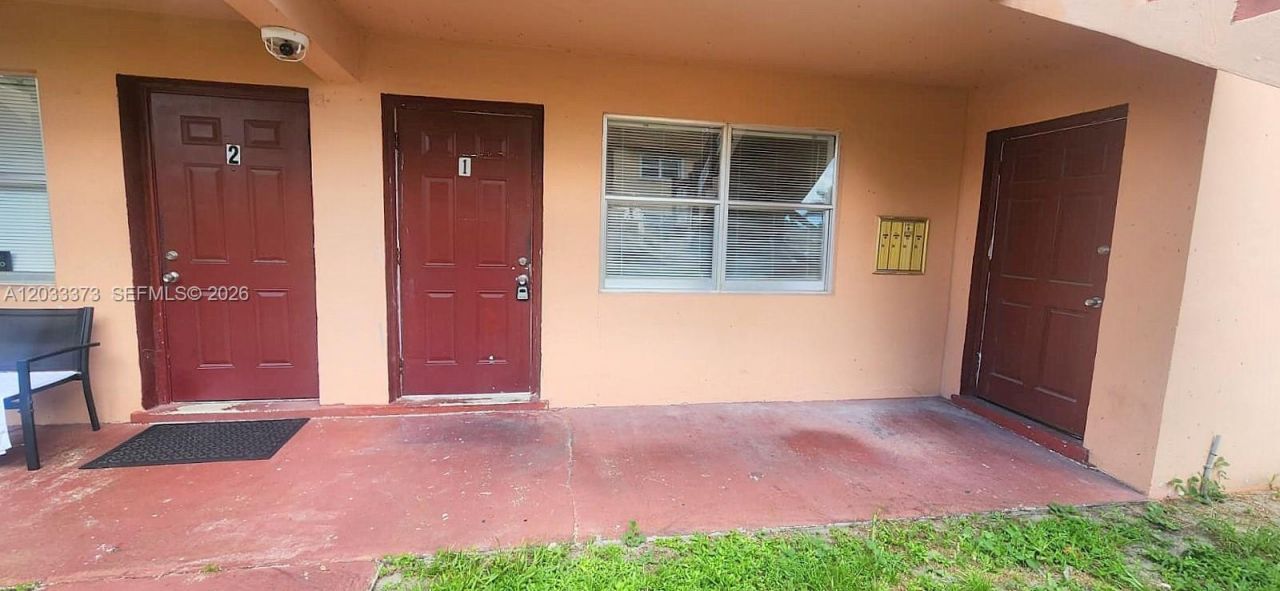 5281 SW 90th Way , Unit 1, Cooper City, FL 33328 Photo