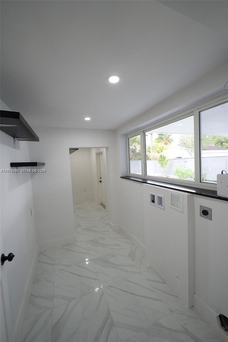 10381 SW 32nd St , Unit 10381, Miami, FL 33165 Photo