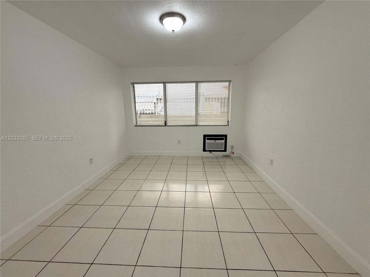 6885 Byron Ave , Unit 103, Miami Beach, FL 33141 Photo