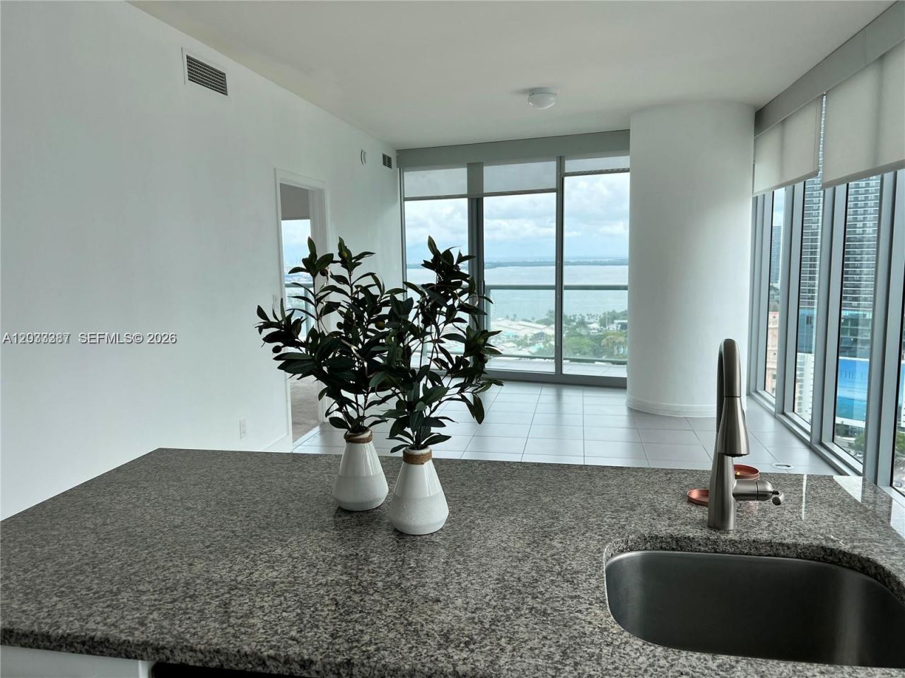 888 Biscayne Blvd , Unit 3001, Miami, FL 33132 Photo