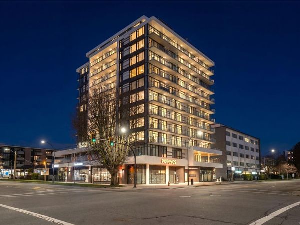 1100 Yates St , Unit #810, Victoria, BC V8V 3M8