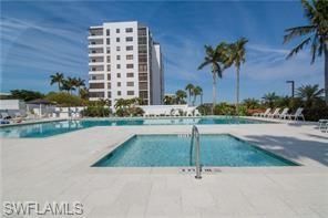 2357 Gulf Shore Blvd N, Unit 107, Naples, FL 34103 Photo