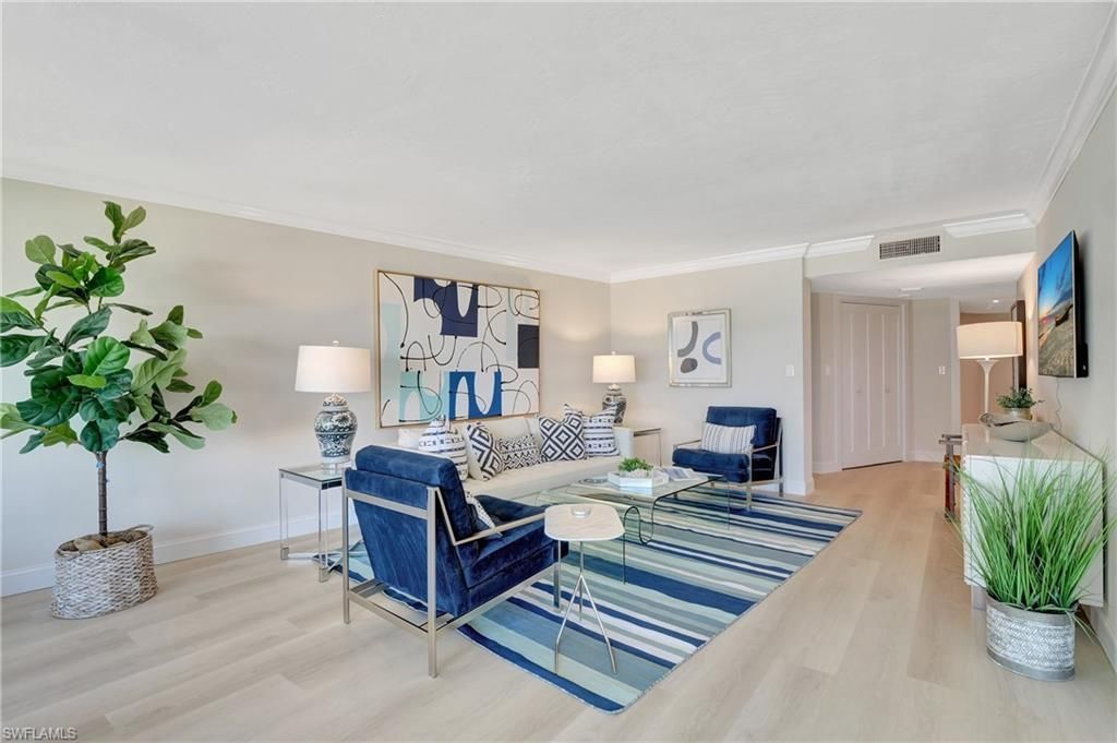 2357 Gulf Shore Blvd N, Unit 107, Naples, FL 34103 Photo