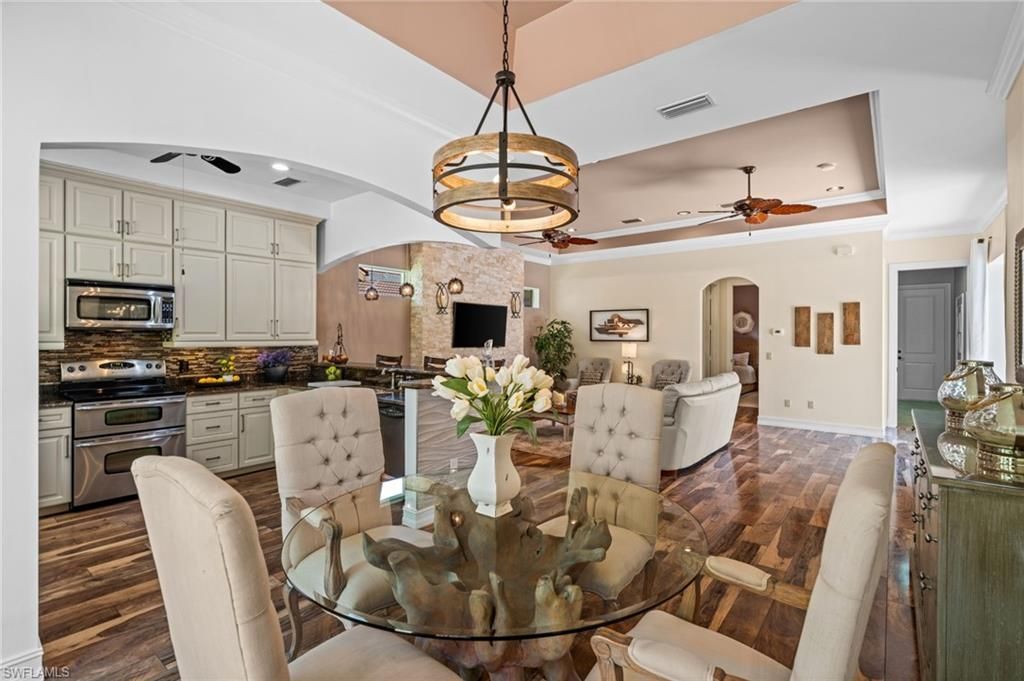4830 Europa Dr, Naples, FL 34105 Photo